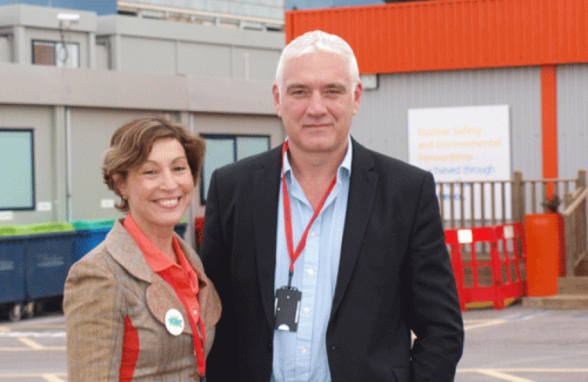 Rebecca Pow with Construction Director Nigel Cann (photo credit Alan Lockyer)