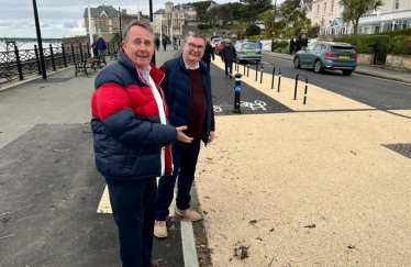 Clevedon Seafront with Iain A Sterwart MP